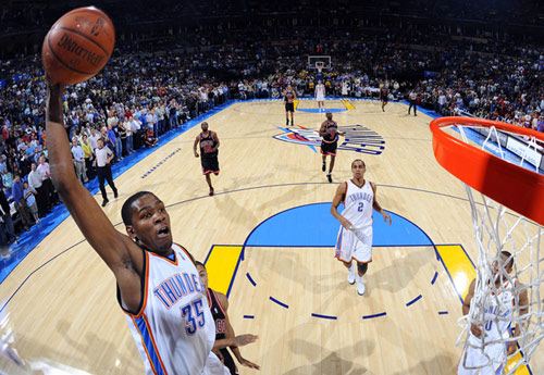 般充满压迫 般充满压迫