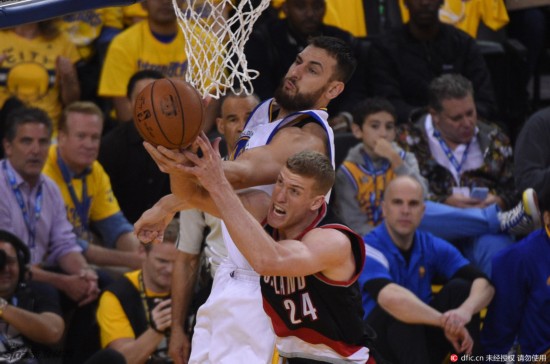 势打出了一 势打出了一