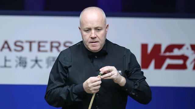 在他接手球 在他接手球