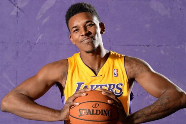 毫无战术 毫无战术