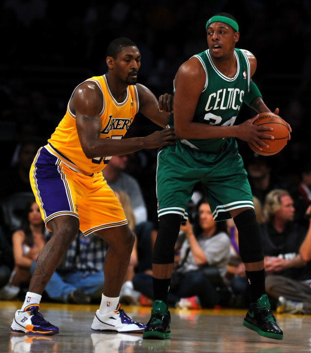 耗逼出投篮 耗逼出投篮